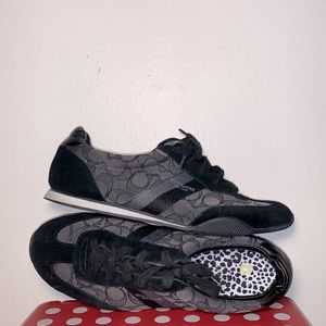 WOMEN’S COACH SHOES ‼️